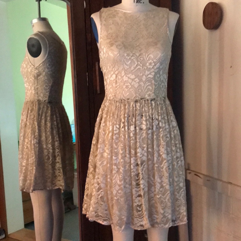 AMERICAN APPAREL Sheer Dress. Ivory. XS ☆